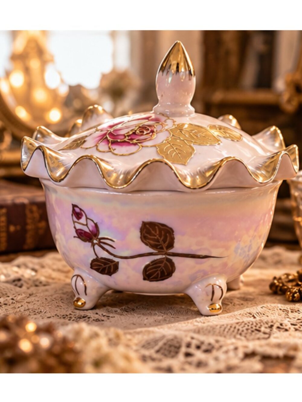 Vintage Pink Lustreware Porcelain Trinket Box/Powder Jar with Gold Trim
